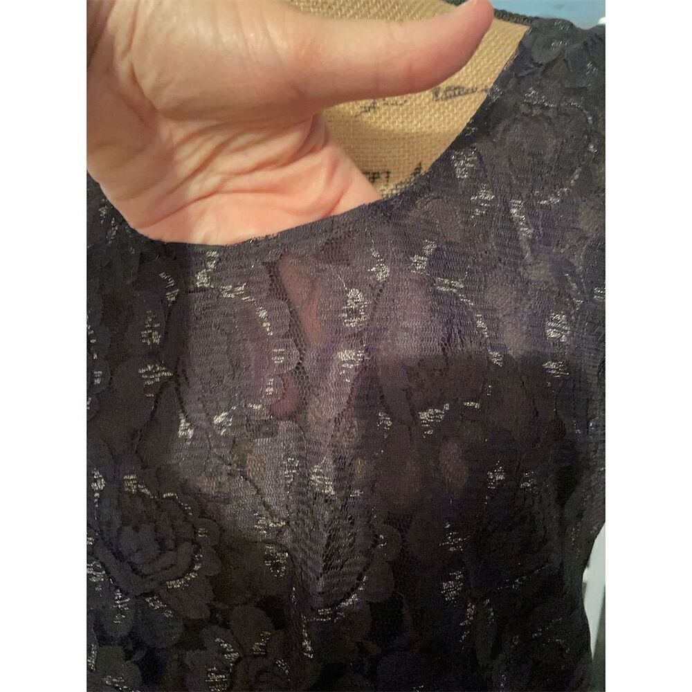 *3/$15 Harve Benard Women's Black Sheer Lace Sleeveless Blouse Size 14 - Picture 3 of 10